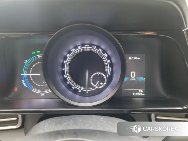 Hyundai Avante Hybrid (CN7) 2022 Белый из Кореи, фото 4