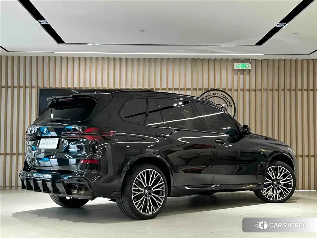 BMW X5 2025 Черный из Китая, фото 4