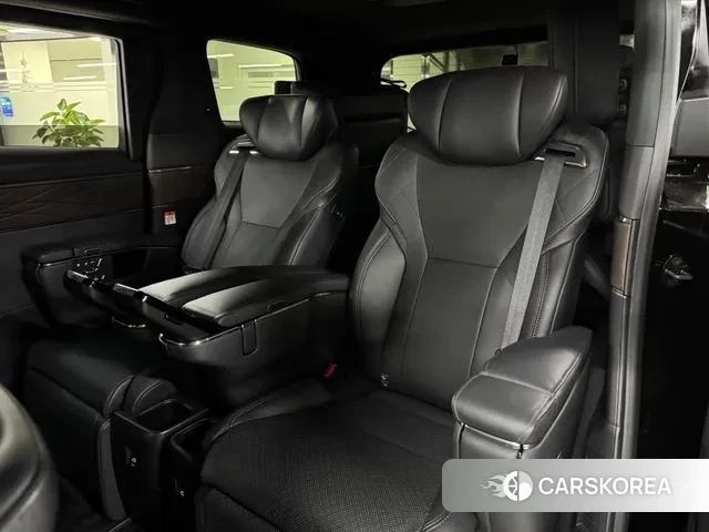 Toyota Alphard 4th Generation 2024 Черный из Кореи, фото 4