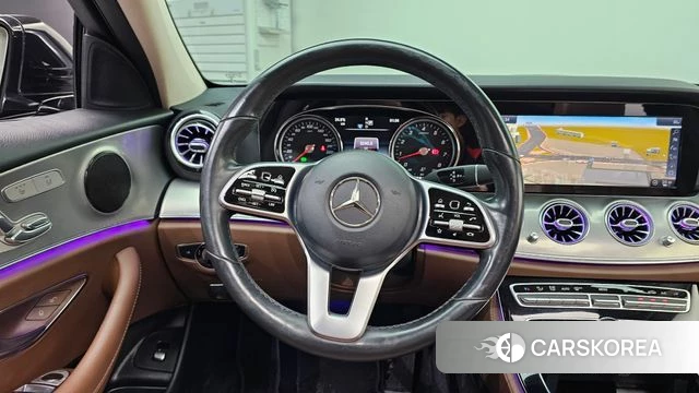 Mercedes-Benz E-Class W213 2019 Черный из Кореи, фото 4