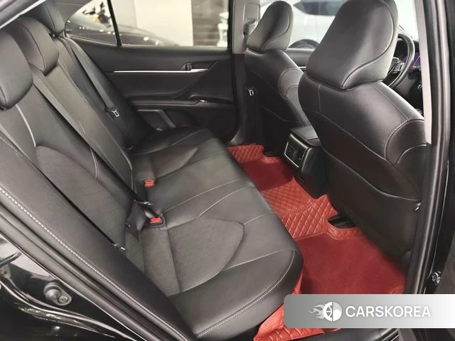 Toyota Camry 2024 Черный из Китая, фото 4