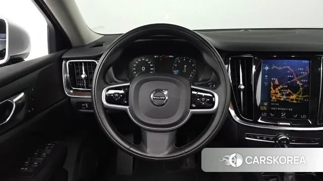 Volvo S60 3rd generation 2020 Серебристо-серый из Кореи, фото 4
