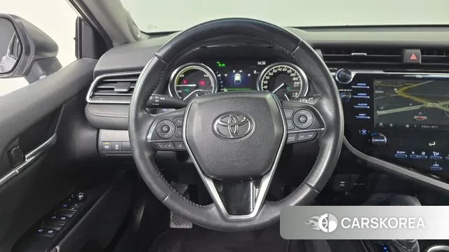 Toyota Camry (XV70) 2018 Жемчужный цвет из Кореи, фото 4