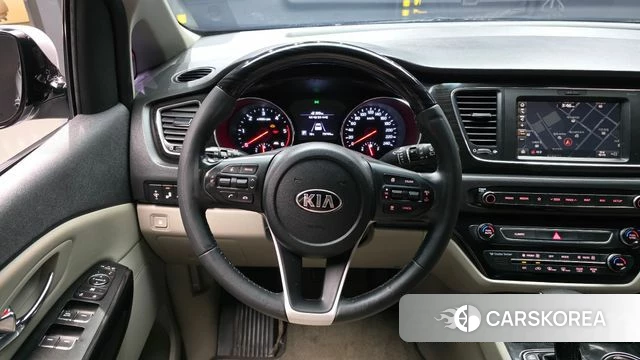 Kia The New Carnival 2018 Серебряный из Кореи, фото 4