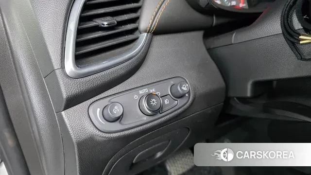 Chevrolet (GM Daewoo) The New Trax 2019 Белый из Кореи, фото 4