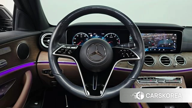Mercedes-Benz E-Class W213 2021 Черный из Кореи, фото 4