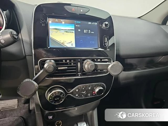 Renault Korea (Samsung) Clio 2019 Белый из Кореи, фото 4