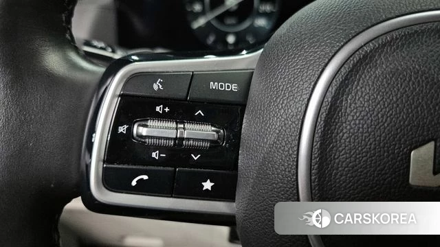 Kia Carnival 4th generation 2021 Белый из Кореи, фото 4