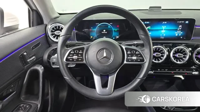 Mercedes-Benz A-Class W177 2020 Белый из Кореи, фото 4