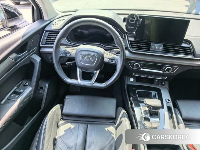 Audi Q5L 2022 Черный из Китая, фото 4