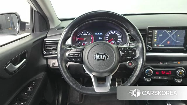 Kia Stonic 2019 Белый из Кореи, фото 4