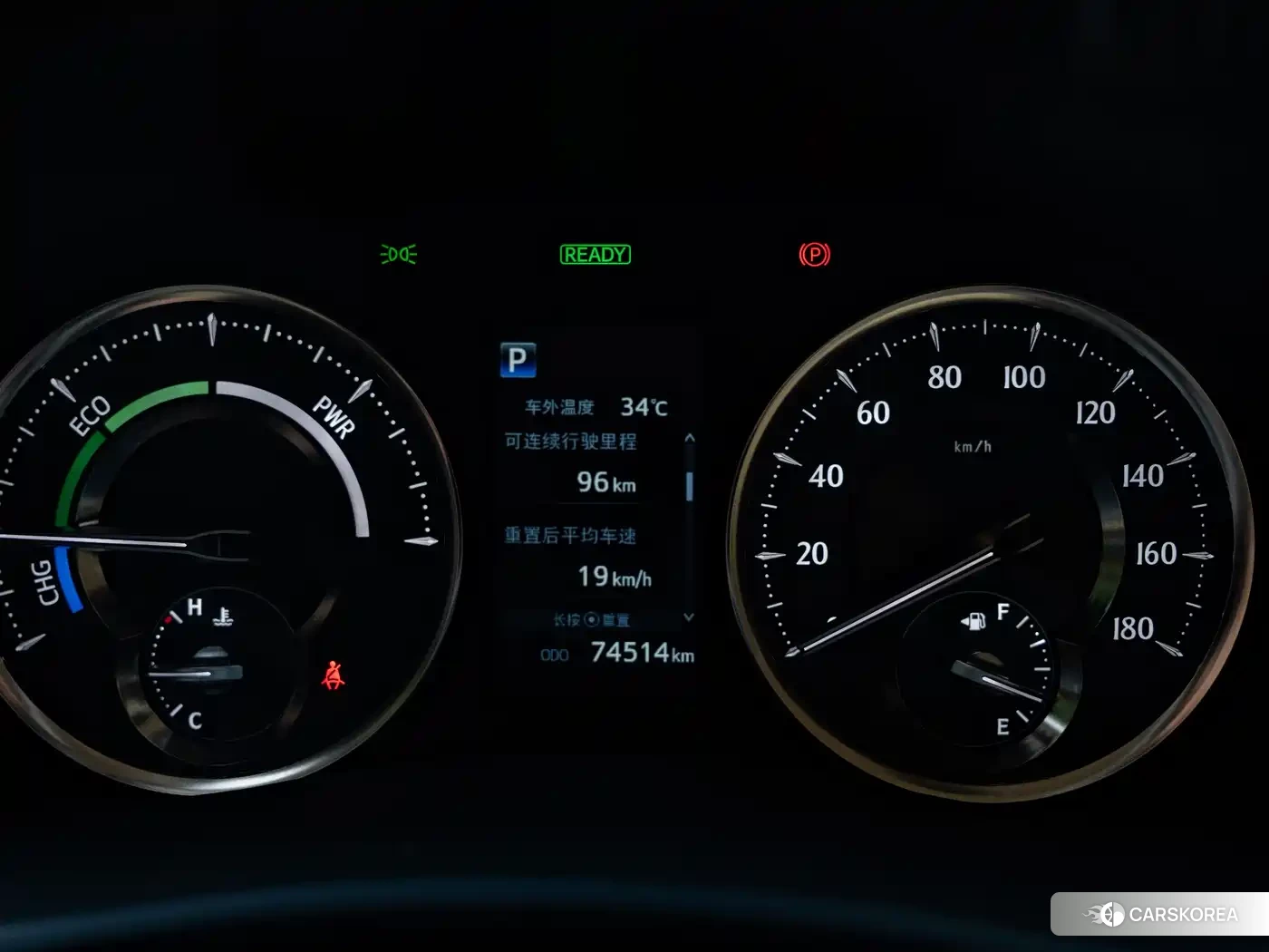 Toyota Alphard 2022 Белый из Китая, фото 4