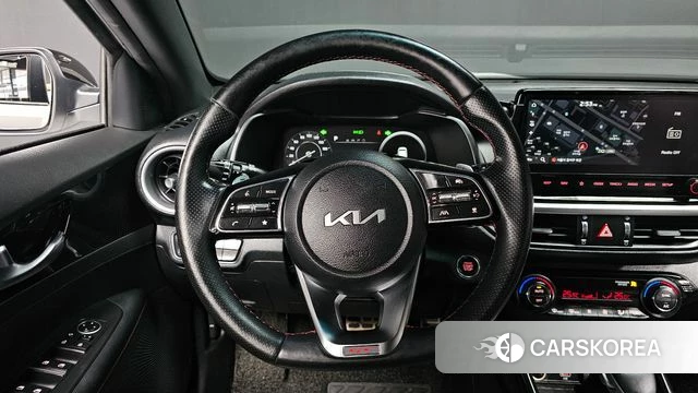 Kia The New K3 2nd generation 2021 Белый из Кореи, фото 4