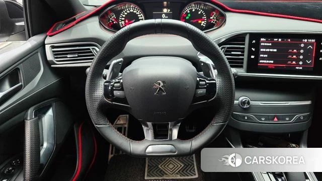 Peugeot 308 second generation 2019 Белый из Кореи, фото 4