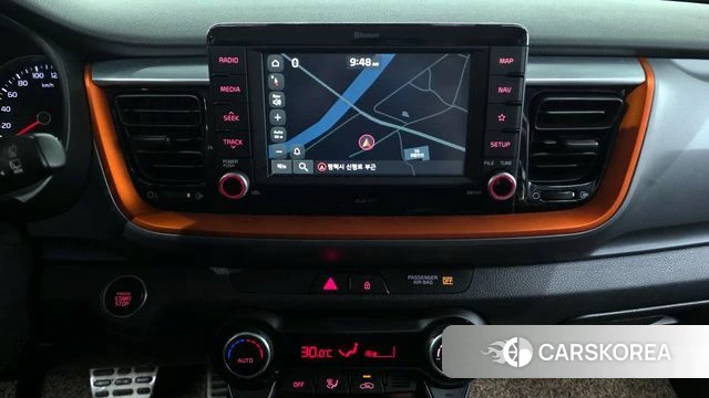 Kia Stonic 2019 Белый из Кореи, фото 4