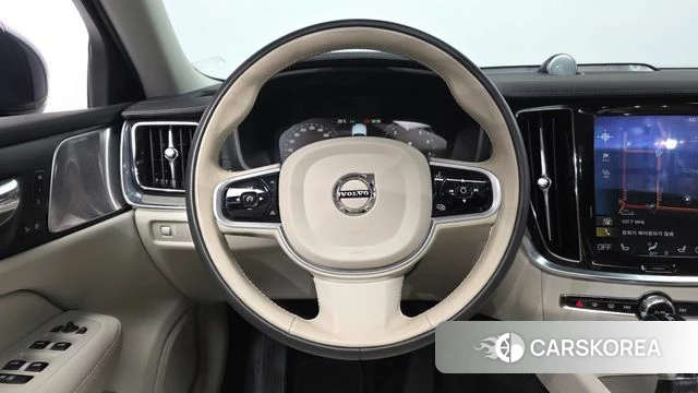 Volvo V60 Cross-Country 2nd Generation 2020 Синий из Кореи, фото 4
