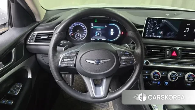 Genesis The New G70 id 2901350 из Кореи 4