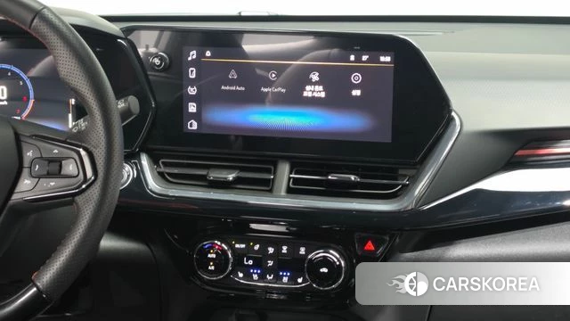 Chevrolet (GM Daewoo) Trax Crossover 2025 Белый из Кореи, фото 4