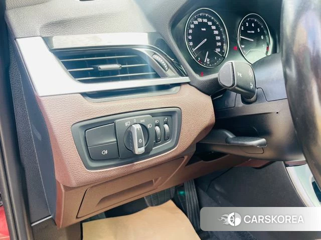 BMW X1 2021 Красный из Китая, фото 4