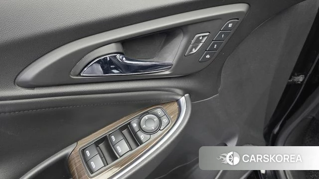 Chevrolet (GM Daewoo) All New Malibu 2018 Черный из Кореи, фото 4