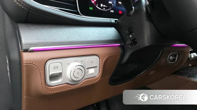 Mercedes-Benz GLE-Class W167 2026 Черный из Кореи, фото 4