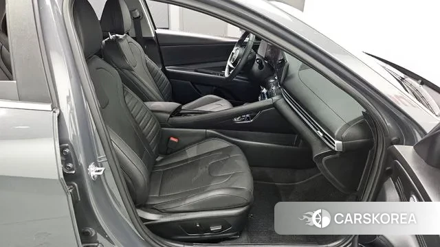 Hyundai The New Avante (CN7) 2024 Серый из Кореи, фото 4