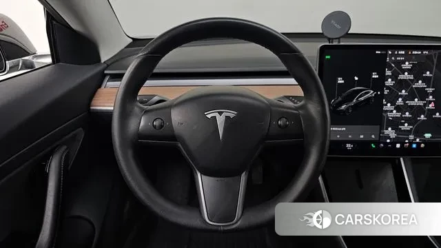 Tesla Model 3 2020 Черный из Кореи, фото 4