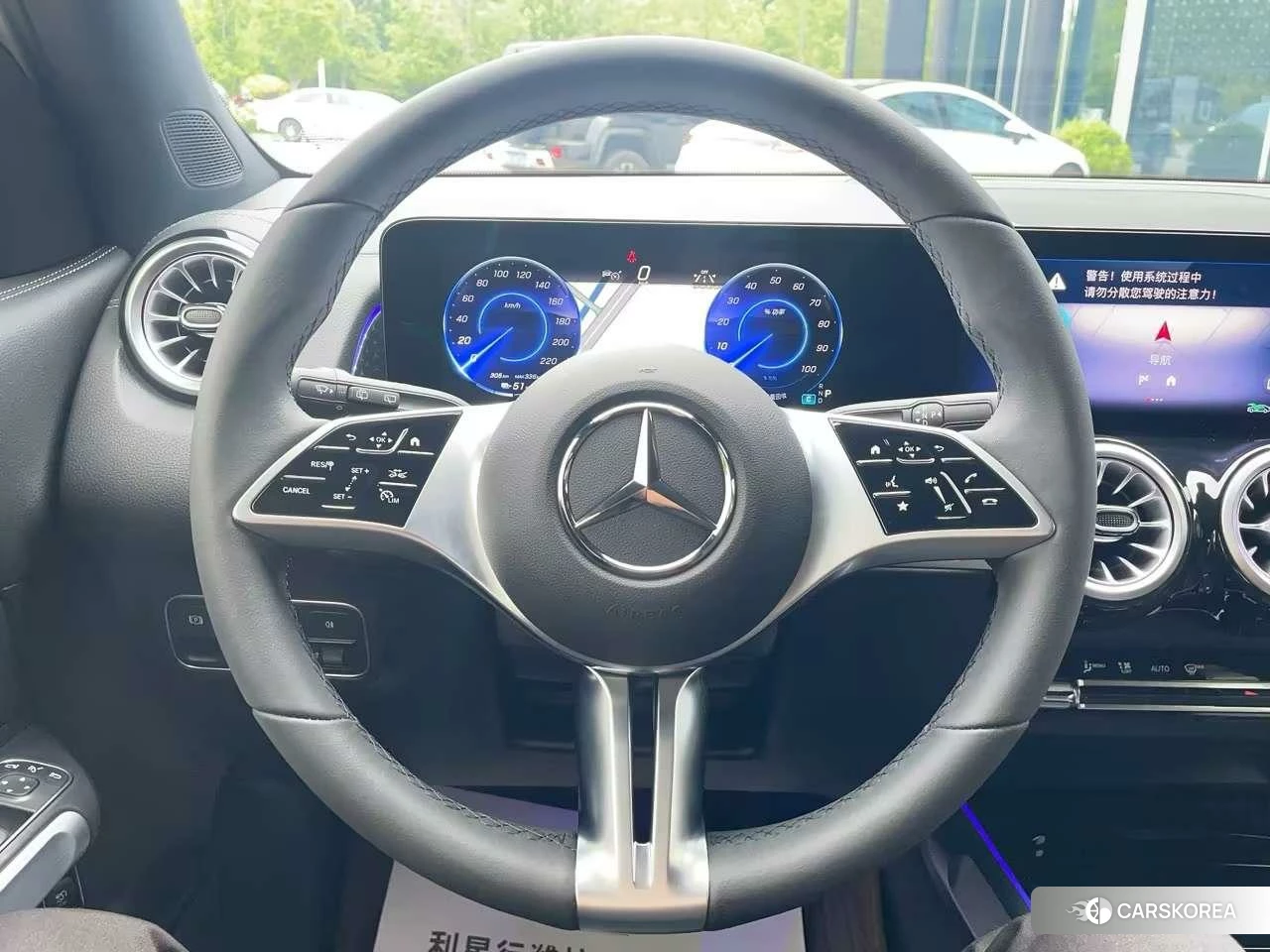Mercedes-Benz EQB 2024 Белый из Китая, фото 4