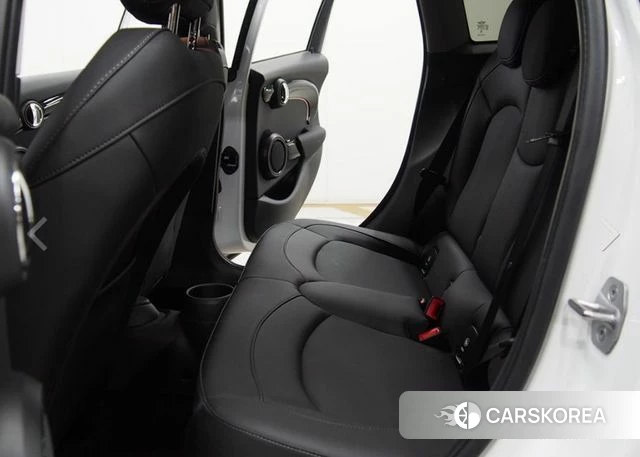 Mini Cooper 2024 Белый из Кореи, фото 4