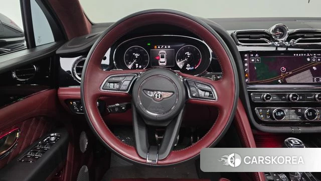 Bentley Bentayga 2023 Черный из Кореи, фото 4