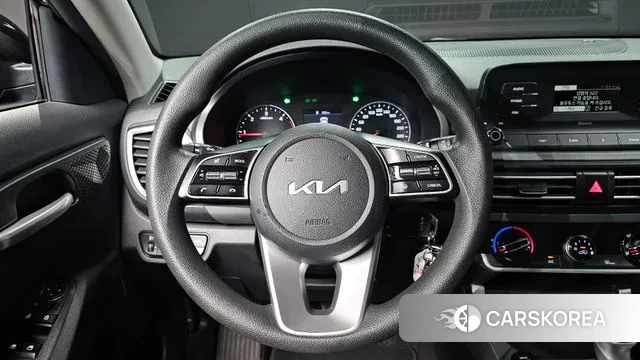 Kia Seltos 2021 Черный из Кореи, фото 4