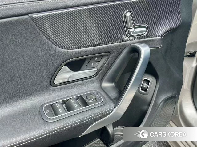 Mercedes-Benz Class A 2021 Другой из Китая, фото 4