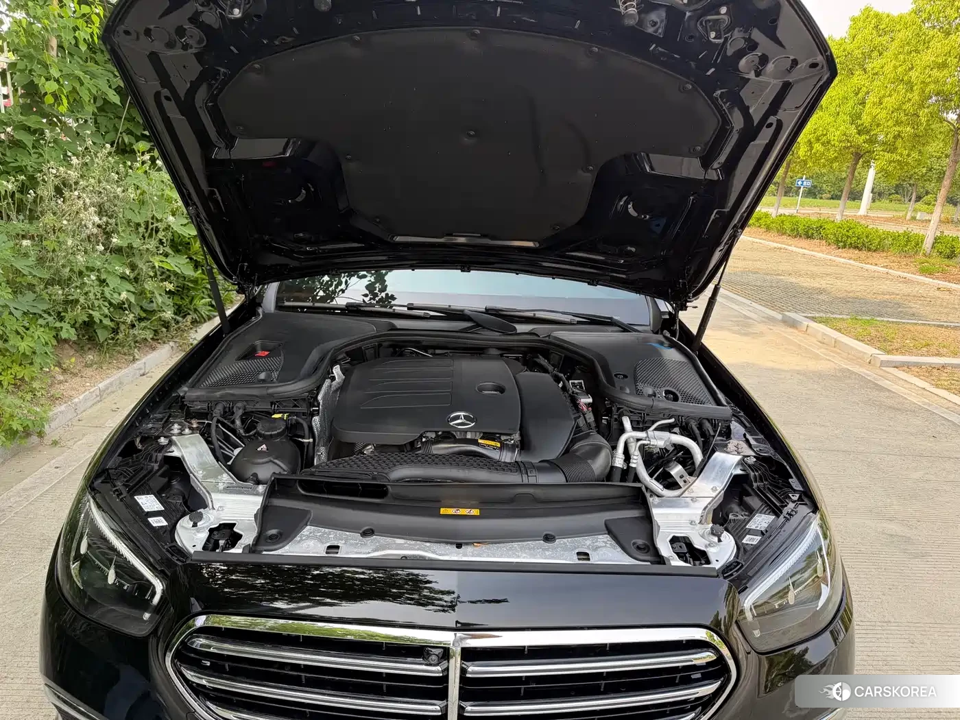 Mercedes-Benz E-Class 2023 Черный из Китая, фото 4