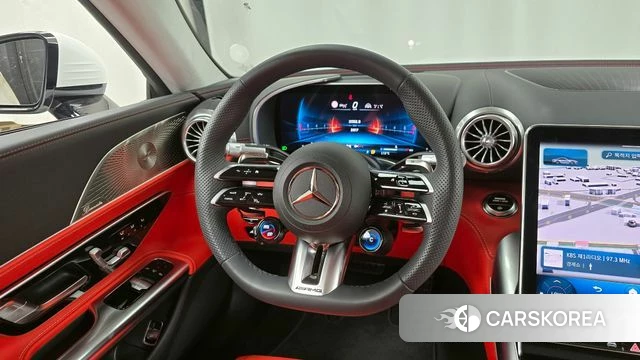 Mercedes-Benz AMG GT C192 2025 Белый из Кореи, фото 4