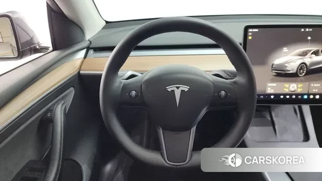 Tesla Model Y 2024 Серый из Кореи, фото 4