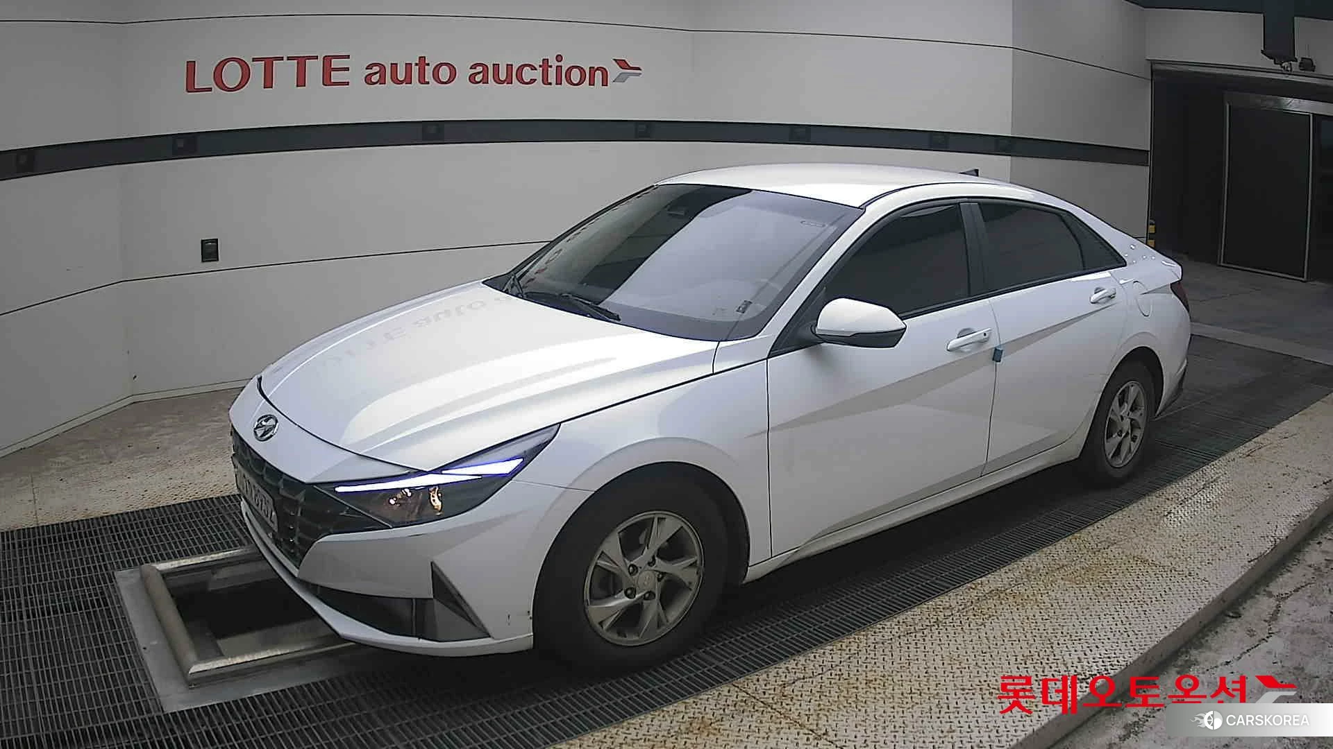 Hyundai Avante 2023 Белый из Кореи, фото 4
