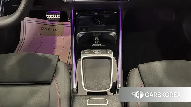 Mercedes-Benz GLB-Class X247 2025 Белый из Кореи, фото 4