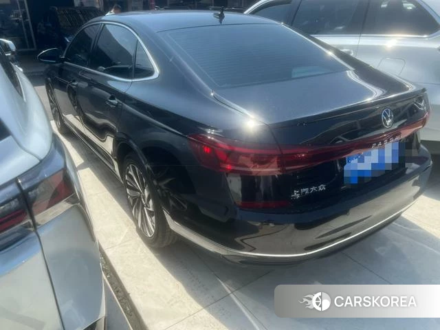 Volkswagen Passat 2024 Черный из Китая, фото 4