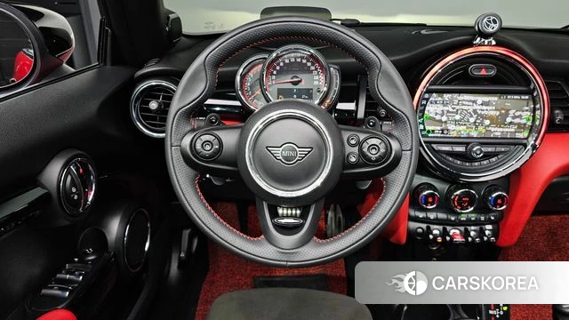 Mini Cooper S Convertible 2020 Красный из Кореи, фото 4