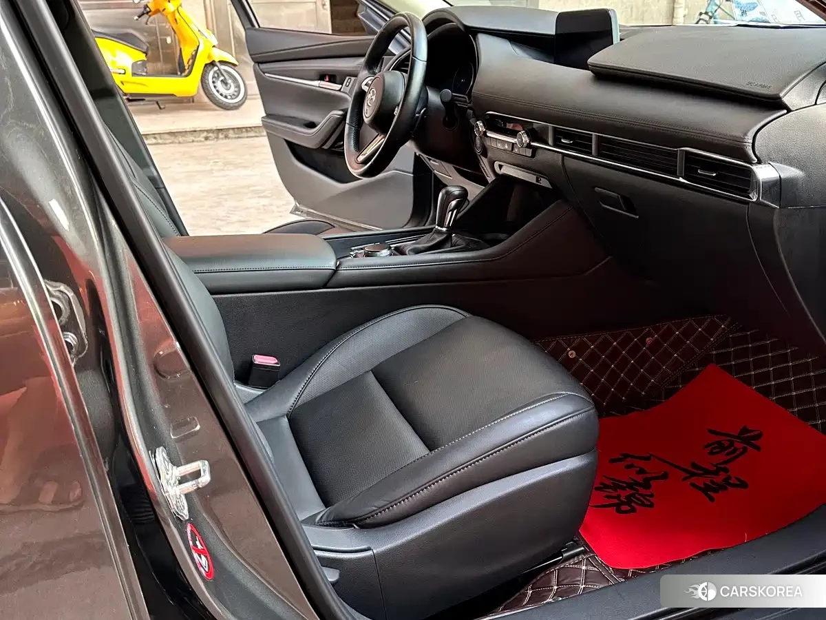 Mazda 3 2022 Silver/gray из Китая, фото 4