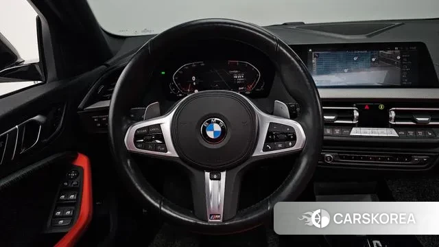 BMW 1 Series (F40) 2021 Белый из Кореи, фото 4