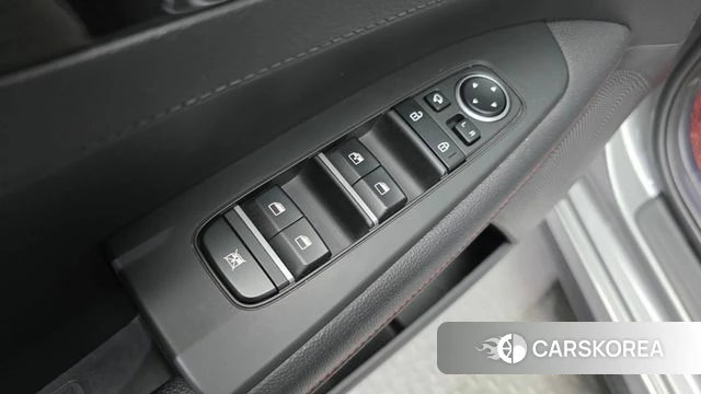 Kia The New K3 2nd generation 2022 Серебристо-серый из Кореи, фото 4
