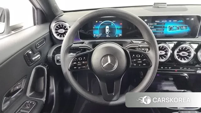 Mercedes-Benz A-Class W177 2020 Белый из Кореи, фото 4