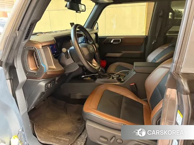 Ford Bronco 6th Generation 2022 Серый из Кореи, фото 4