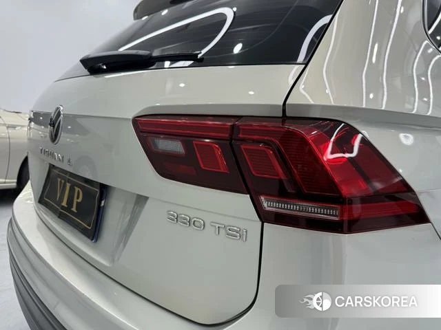 Volkswagen Tiguan L 2021 Шампань из Китая, фото 4