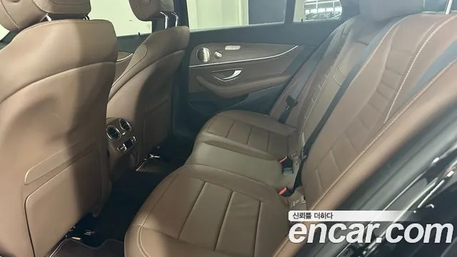 Mercedes-Benz E-Class W213 2021 Черный из Кореи, фото 4