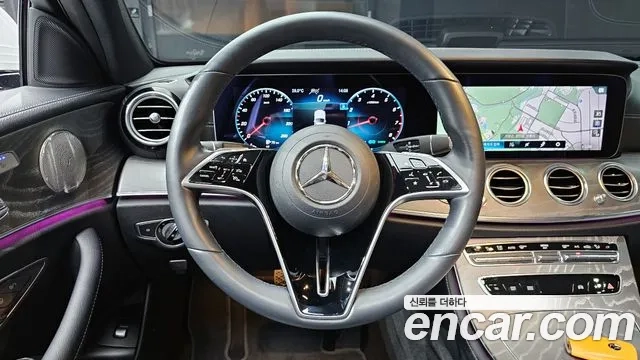 Mercedes-Benz E-Class W213 2022 Белый из Кореи, фото 4