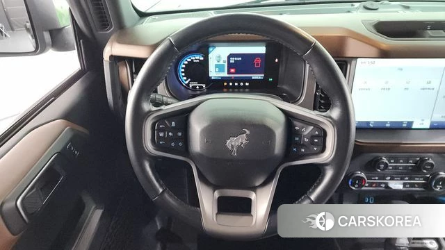 Ford Bronco 6th Generation 2022 Зеленый из Кореи, фото 4