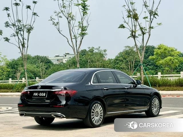 Mercedes-Benz E-class 2023 Черный из Китая, фото 4