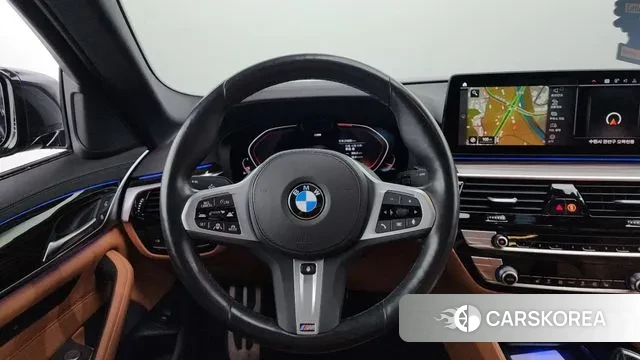 BMW 5 Series (G30) 2022 Черный из Кореи, фото 4